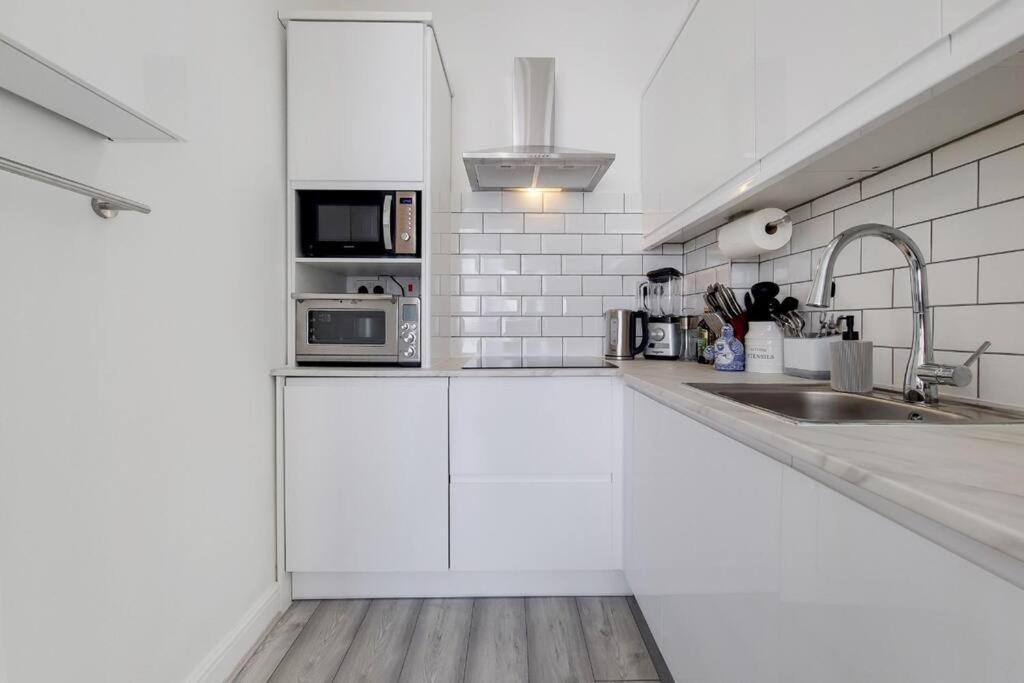 Immaculately Presented 1 Bed Apartment London Ngoại thất bức ảnh