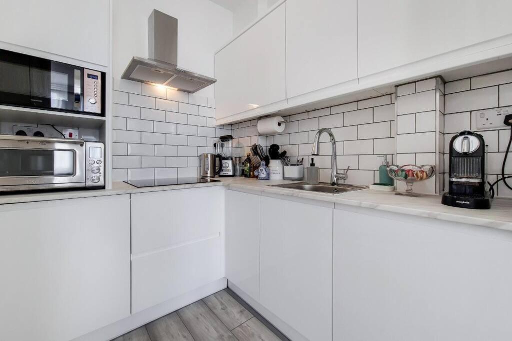 Immaculately Presented 1 Bed Apartment London Ngoại thất bức ảnh